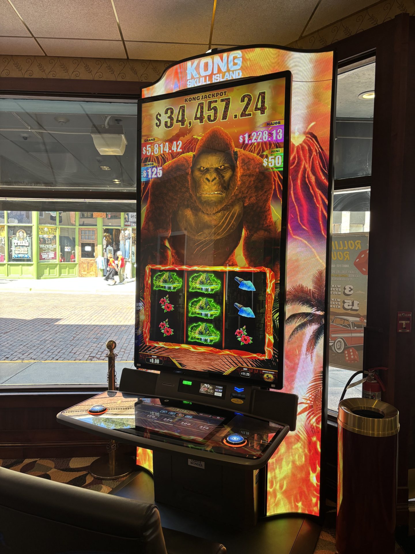 hot slot image